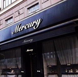 Купить маркизу с электроуправлением в Минске Локтевая маркиза